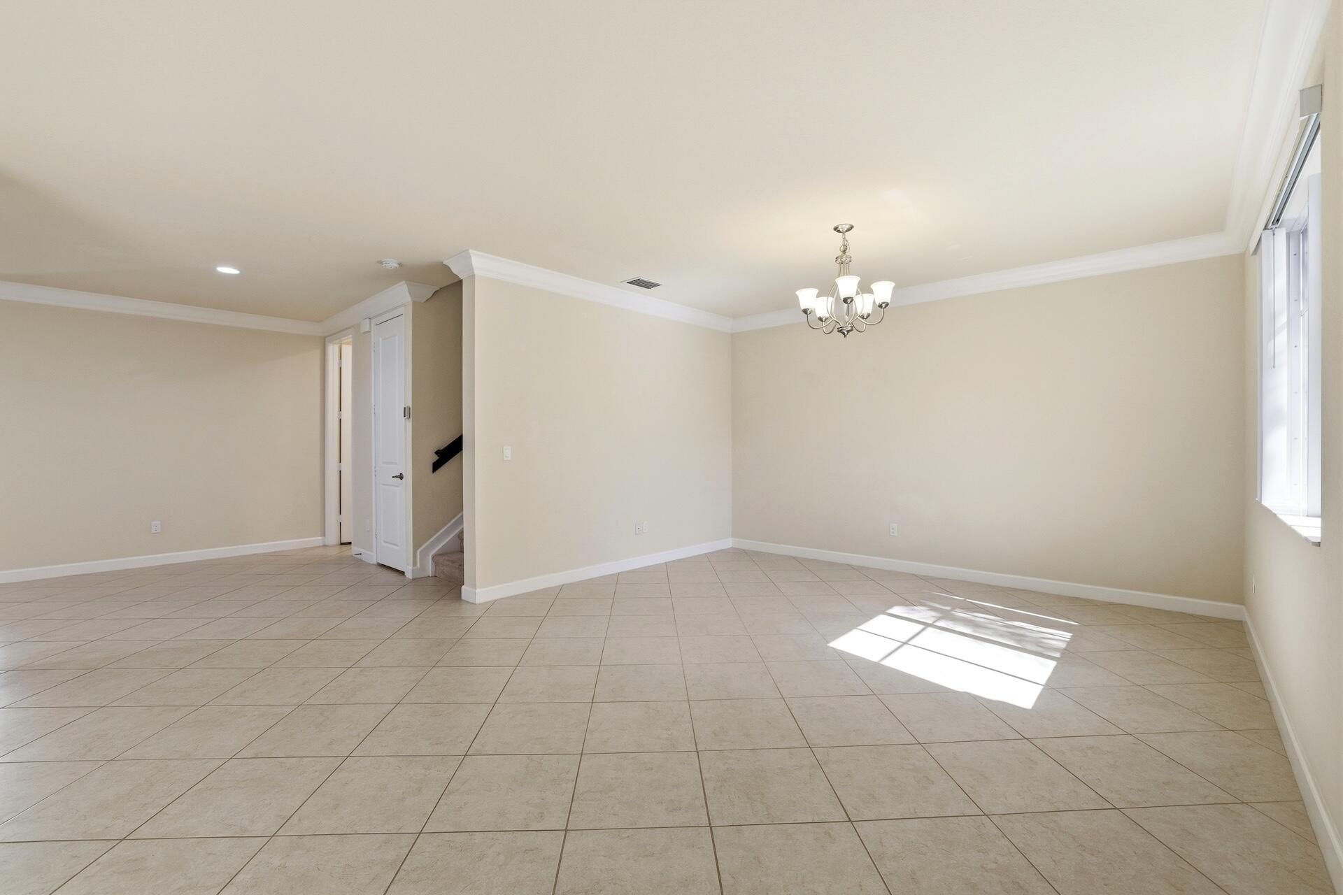148 Northwest Emerson Place Boca Raton, FL 33432 - Photo 6 of 44 Dining Room