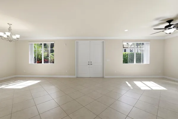 $6,400 | 148 Northwest Emerson Place, Boca Raton, FL 33432