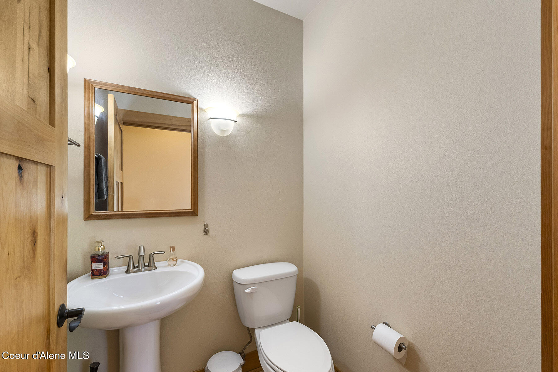 25400 North Lantern Hill Road Rathdrum, ID 83858 - Photo 19 of 45 25400-N-Lantern-Hill-Rd-3981