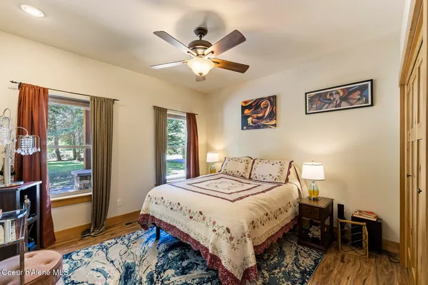 $1,350,000 | 25400 North Lantern Hill Road, Rathdrum, ID 83858