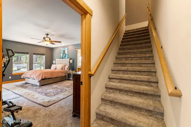 $1,350,000 | 25400 North Lantern Hill Road, Rathdrum, ID 83858