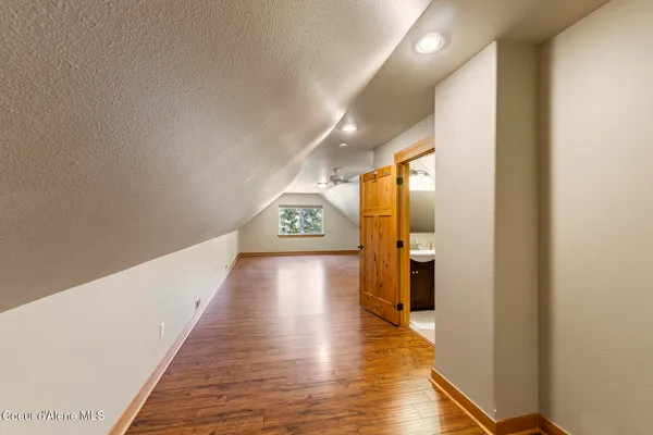 $1,350,000 | 25400 North Lantern Hill Road, Rathdrum, ID 83858