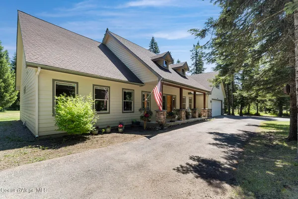 $1,350,000 | 25400 North Lantern Hill Road, Rathdrum, ID 83858