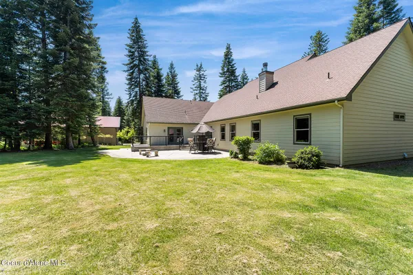$1,350,000 | 25400 North Lantern Hill Road, Rathdrum, ID 83858