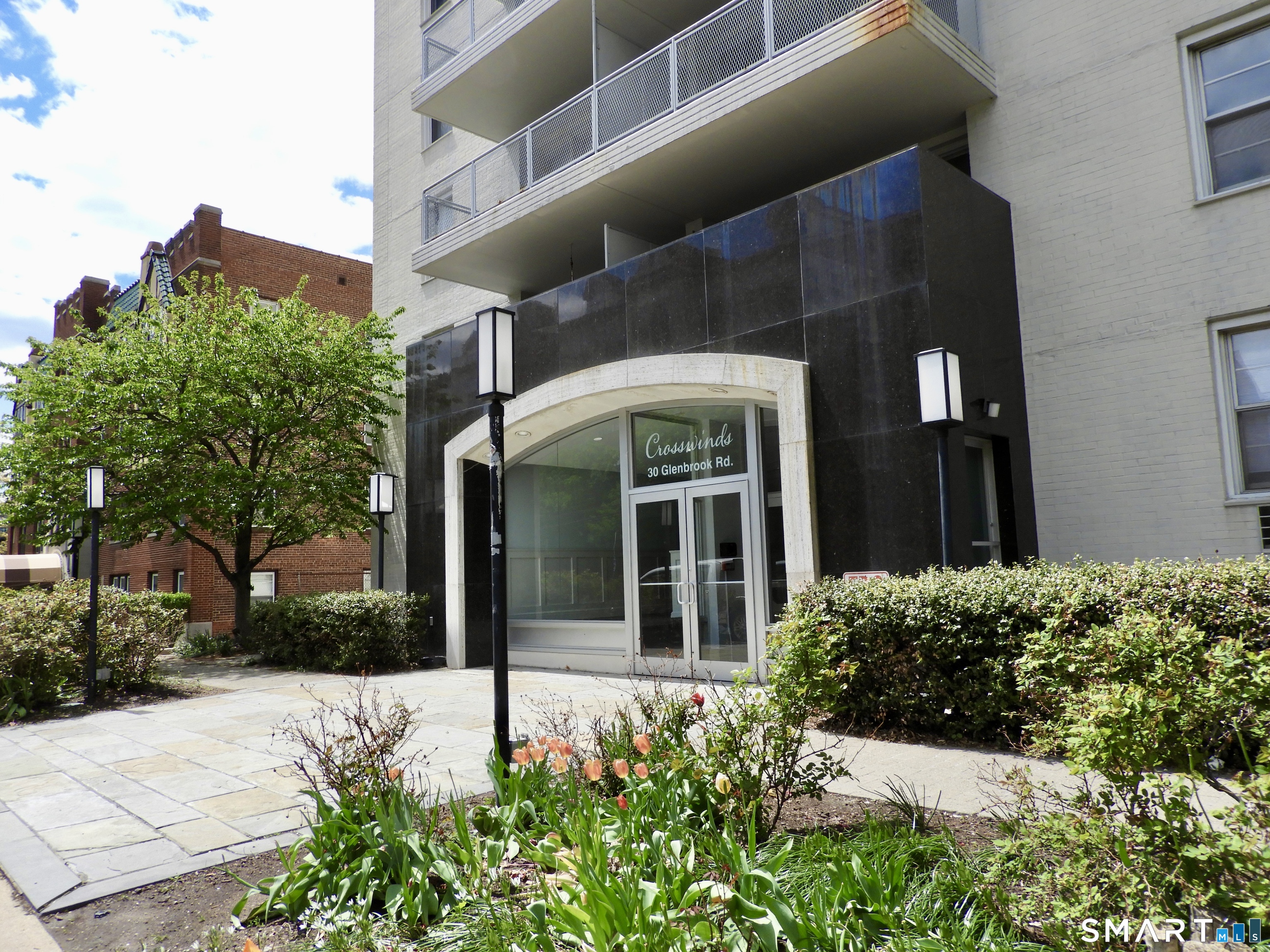 30 Glenbrook Road, Unit 10F Stamford, CT 06902 - Photo 1 of 16