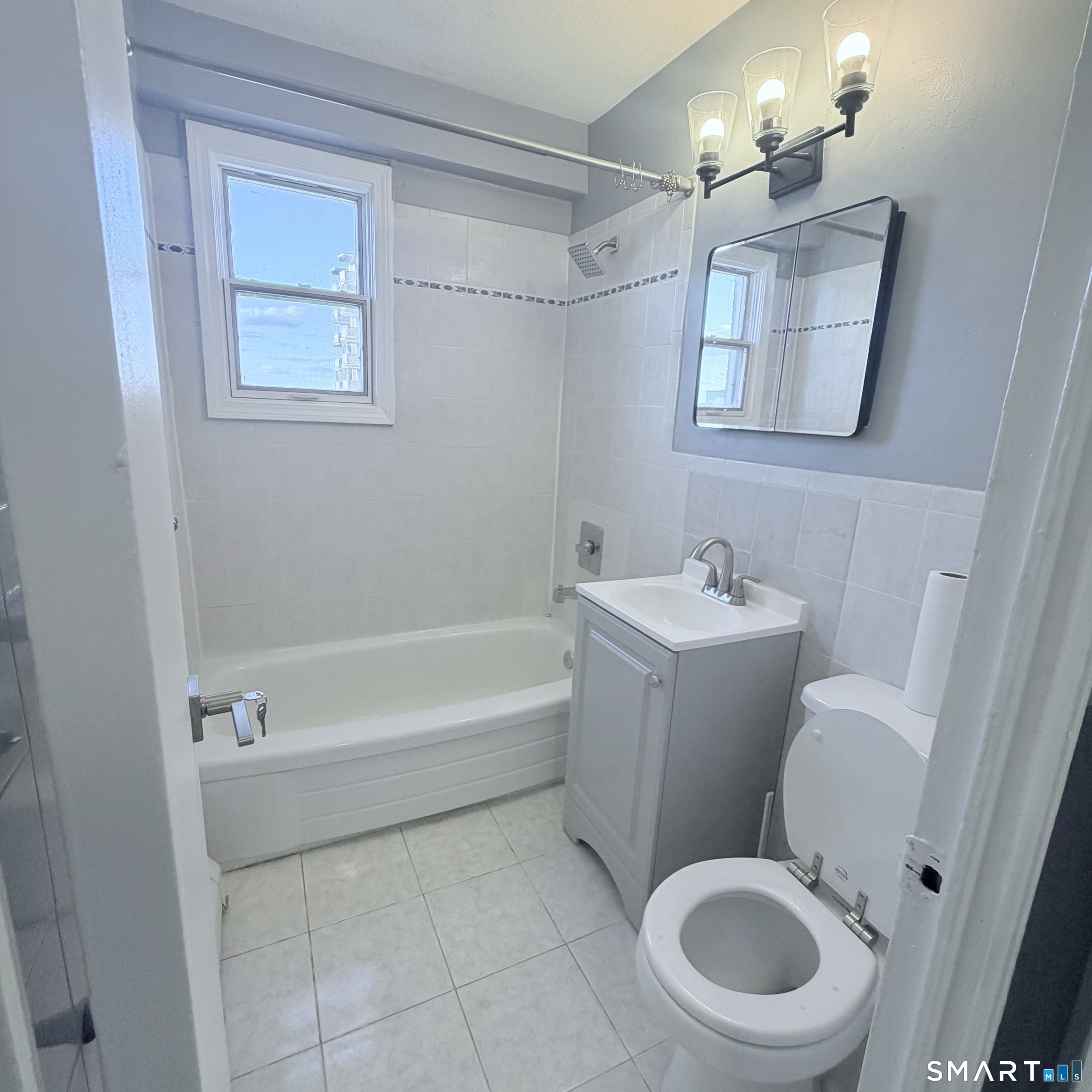 30 Glenbrook Road, Unit 10F Stamford, CT 06902 - Photo 9 of 16