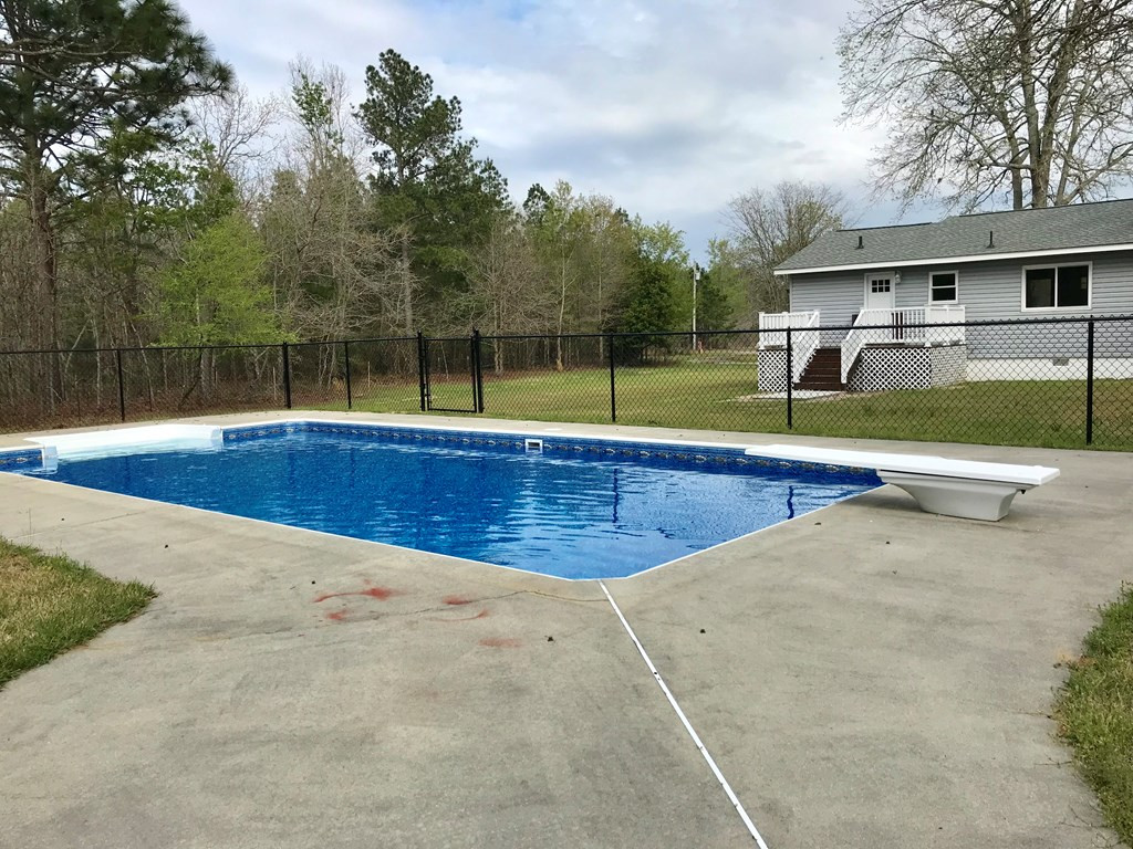 305 Beck Road Williston, SC 29853 - Photo 11 of 31