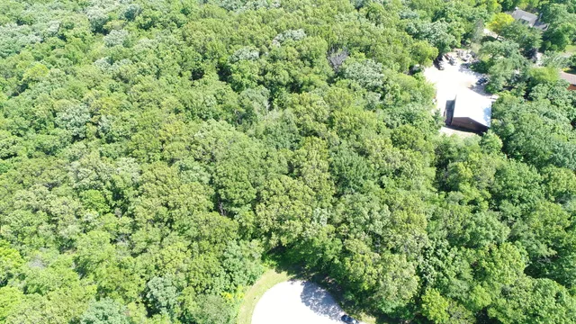 $38,700 | 7111 Forest Oak Drive, McHenry, IL 60050