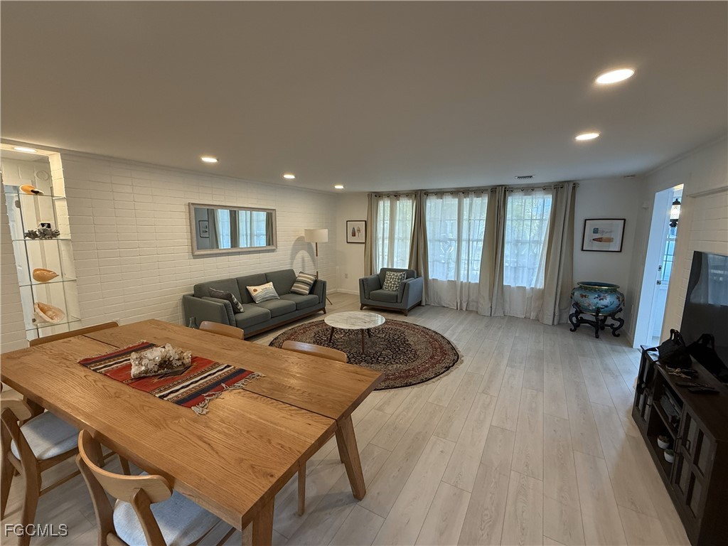 751 Fox Street Longboat Key, FL 34228 - Photo 17 of 49