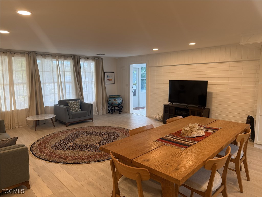 751 Fox Street Longboat Key, FL 34228 - Photo 23 of 49