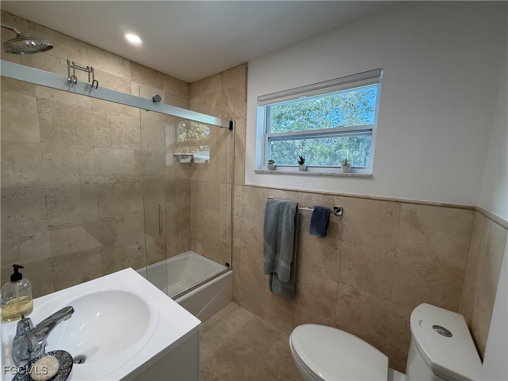 751 Fox Street Longboat Key, FL 34228 - Photo 39 of 49