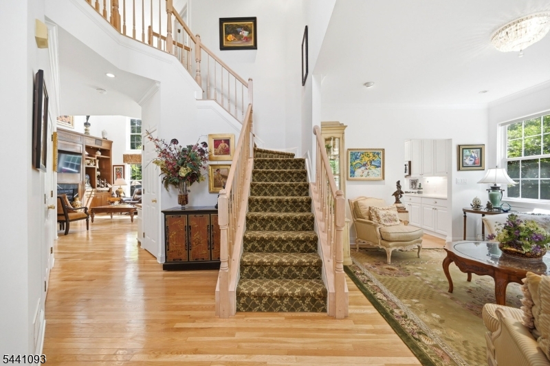 2 Stone Ridge Court Little Falls, NJ 07424 - Photo 6 of 48 Gallery Image 6