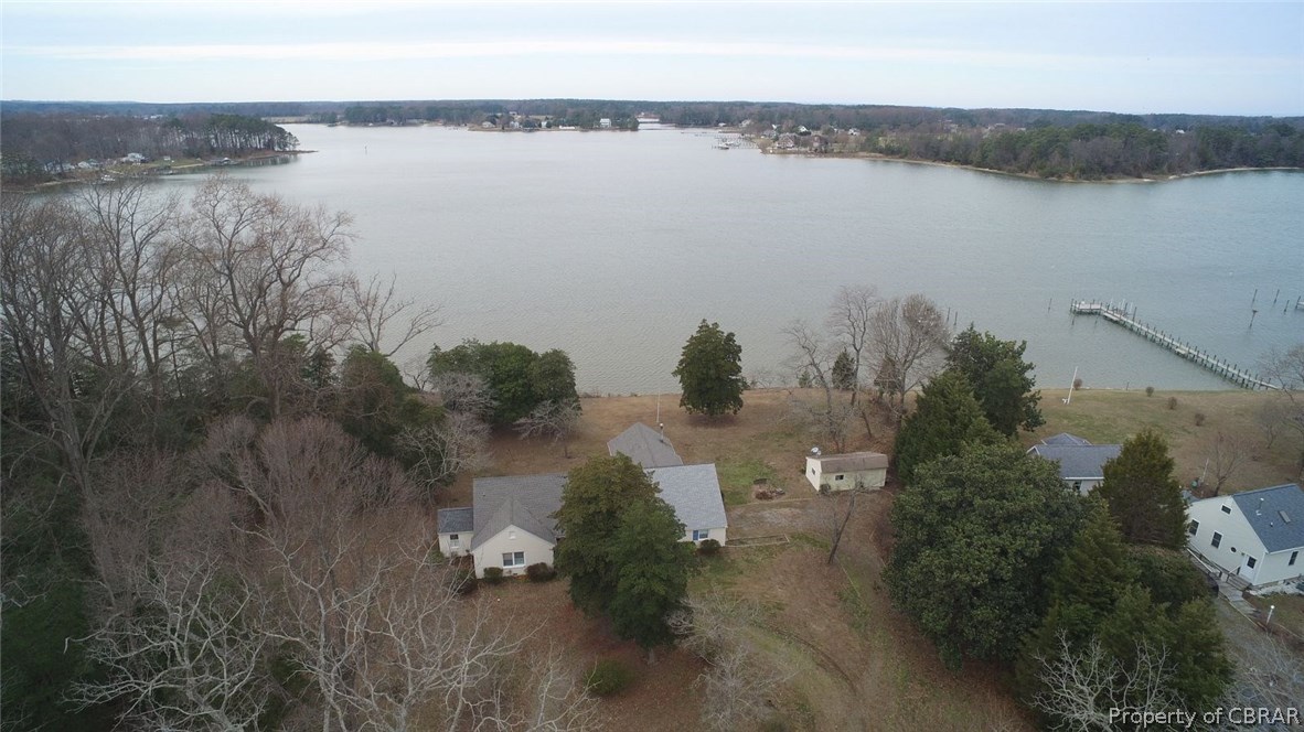 136 Waterside Lane Reedville, VA 22539 - Photo 6 of 39 Gallery Image 6