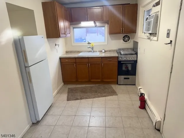 $1,950 | 29 Brady Boulevard, Unit 9, Lake Hopatcong, NJ 07849