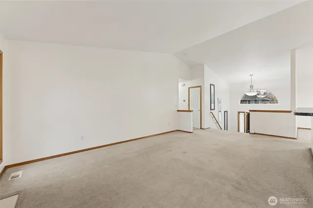 $734,990 | 16322 37th St Court East, Lake Tapps, WA 98391