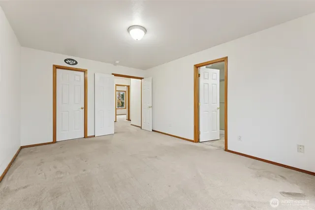 $734,990 | 16322 37th St Court East, Lake Tapps, WA 98391