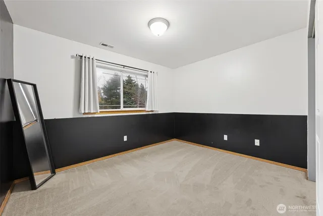 $734,990 | 16322 37th St Court East, Lake Tapps, WA 98391