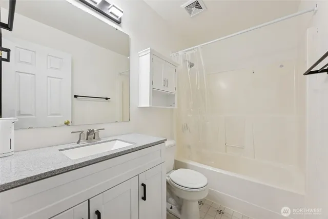 $734,990 | 16322 37th St Court East, Lake Tapps, WA 98391