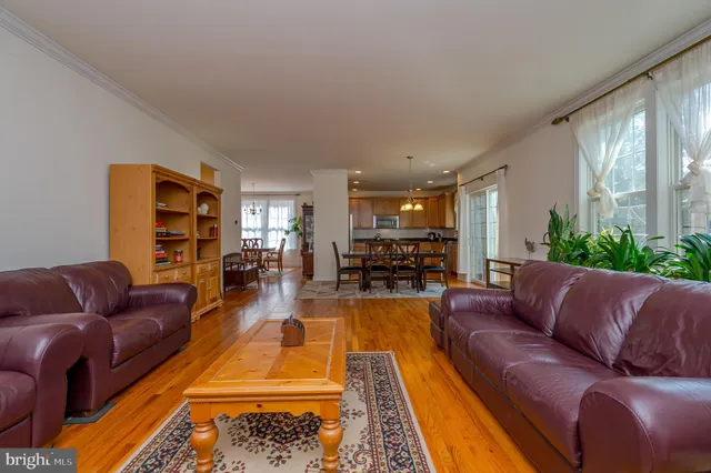 $5,500 | 8 Comstock Lane, Skillman, NJ 08558