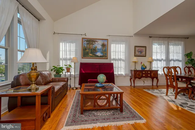 $5,500 | 8 Comstock Lane, Skillman, NJ 08558