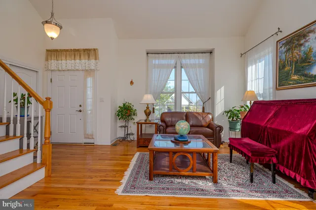 $5,500 | 8 Comstock Lane, Skillman, NJ 08558