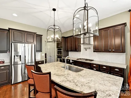$935,000 | 1209 Vickery Drive, Matthews, NC 28104