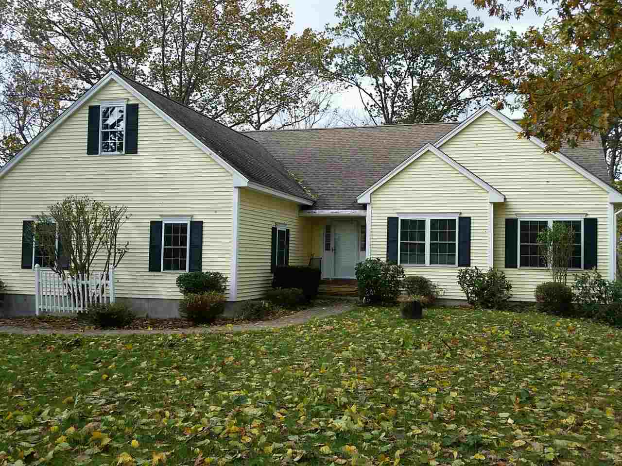 11 Ricker Road Hampstead, NH 03841 - Photo 1 of 10 Gallery Image 1
