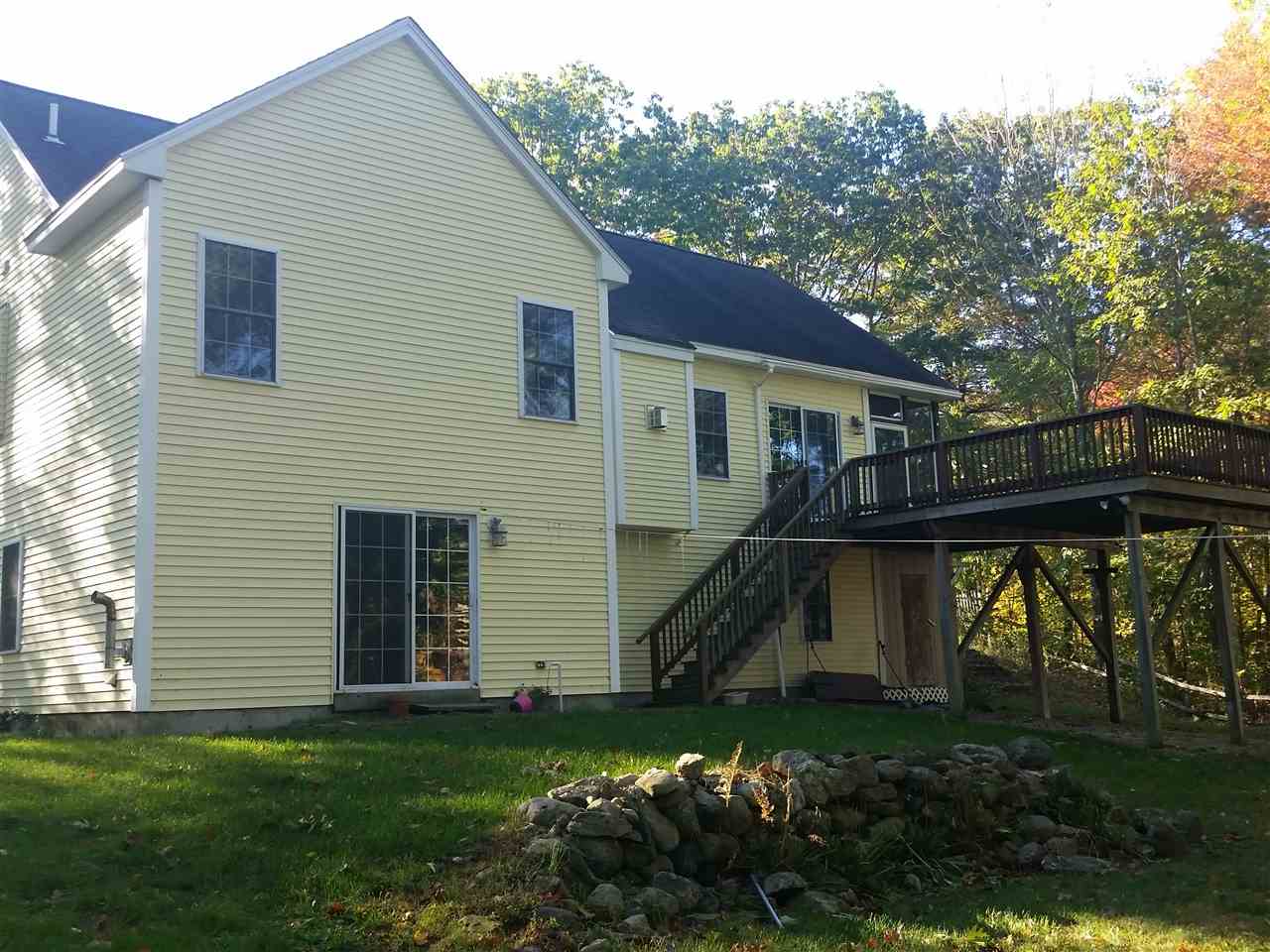 11 Ricker Road Hampstead, NH 03841 - Photo 3 of 10 Gallery Image 3