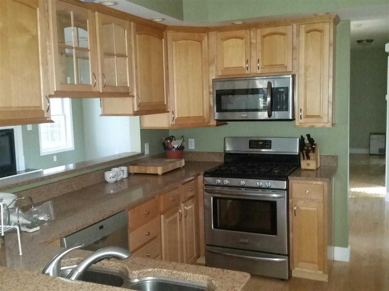 11 Ricker Road Hampstead, NH 03841 - Photo 6 of 10 Gallery Image 6