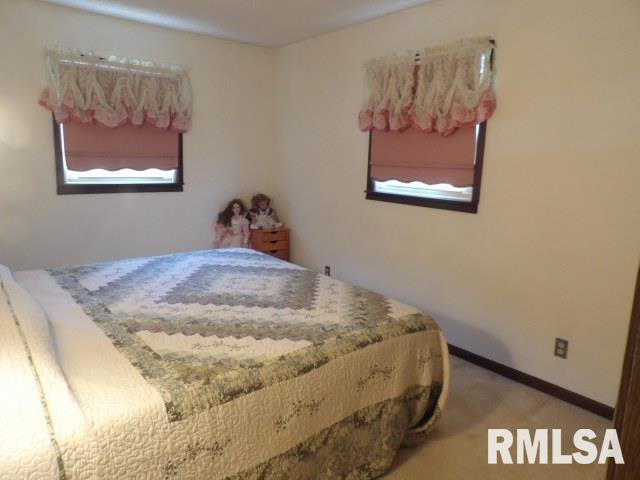 2050 Raleigh Road Eldorado, IL 62930 - Photo 13 of 27 Gallery Image 13