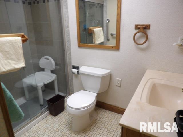 2050 Raleigh Road Eldorado, IL 62930 - Photo 18 of 27 Gallery Image 18