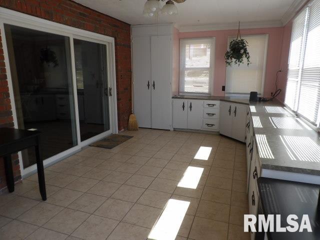 2050 Raleigh Road Eldorado, IL 62930 - Photo 6 of 27 Gallery Image 6