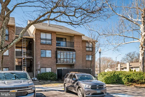 a car parked in front of a building