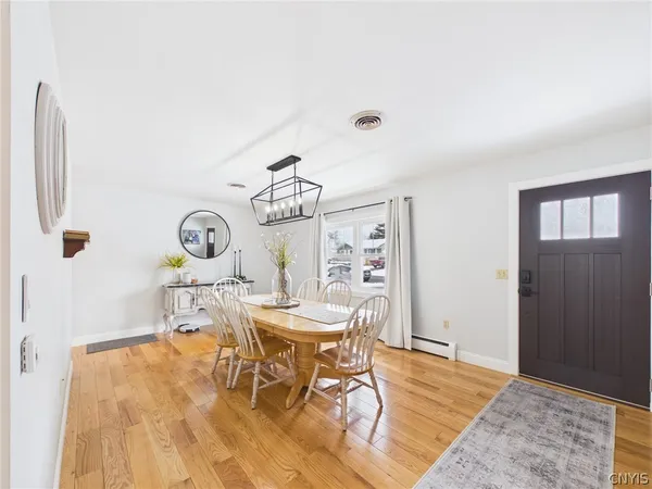 $359,900 | 781 Sleepy Hollow Road, Cortlandville, NY 13045