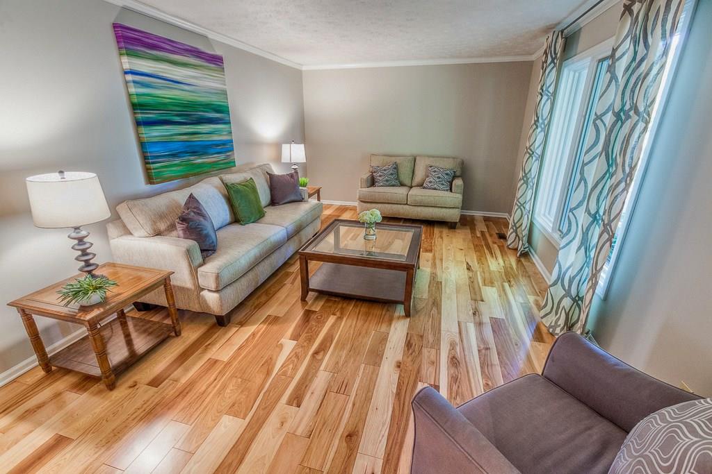 8748 Sawleaf Road Indianapolis, IN 46260 - Photo 2 of 24 Gallery Image 2
