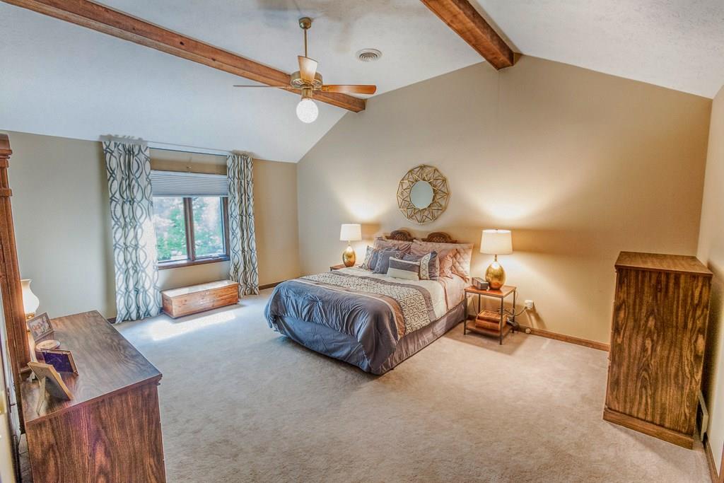 8748 Sawleaf Road Indianapolis, IN 46260 - Photo 11 of 24 Gallery Image 11