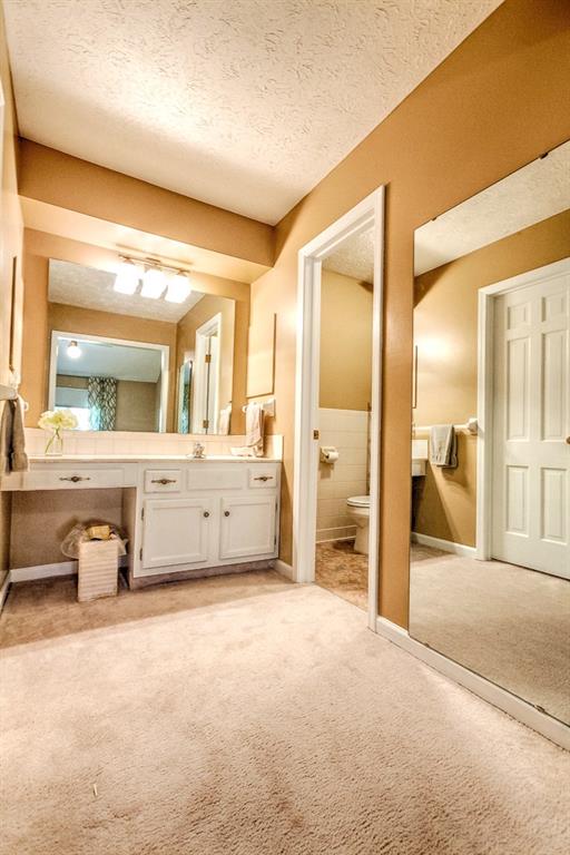 8748 Sawleaf Road Indianapolis, IN 46260 - Photo 12 of 24 Gallery Image 12