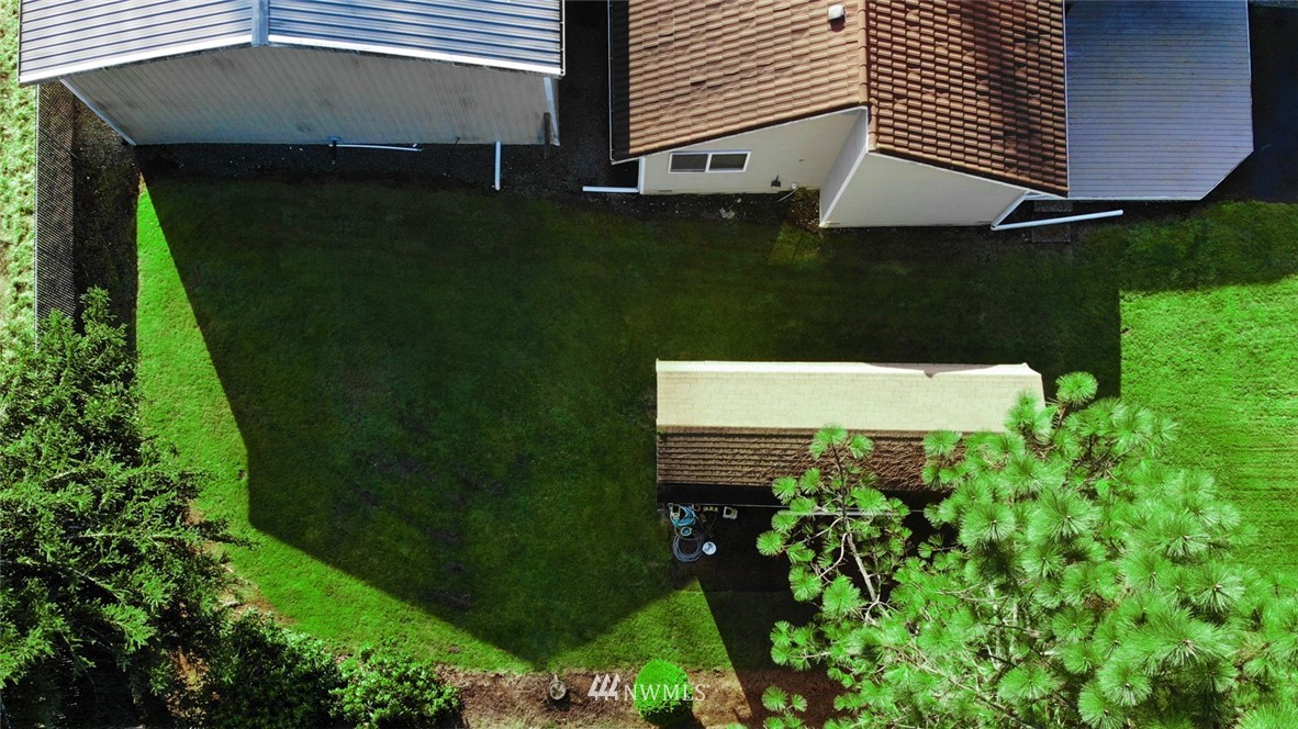 3633 236th Street Southeast Bothell, WA 98021 - Photo 14 of 21