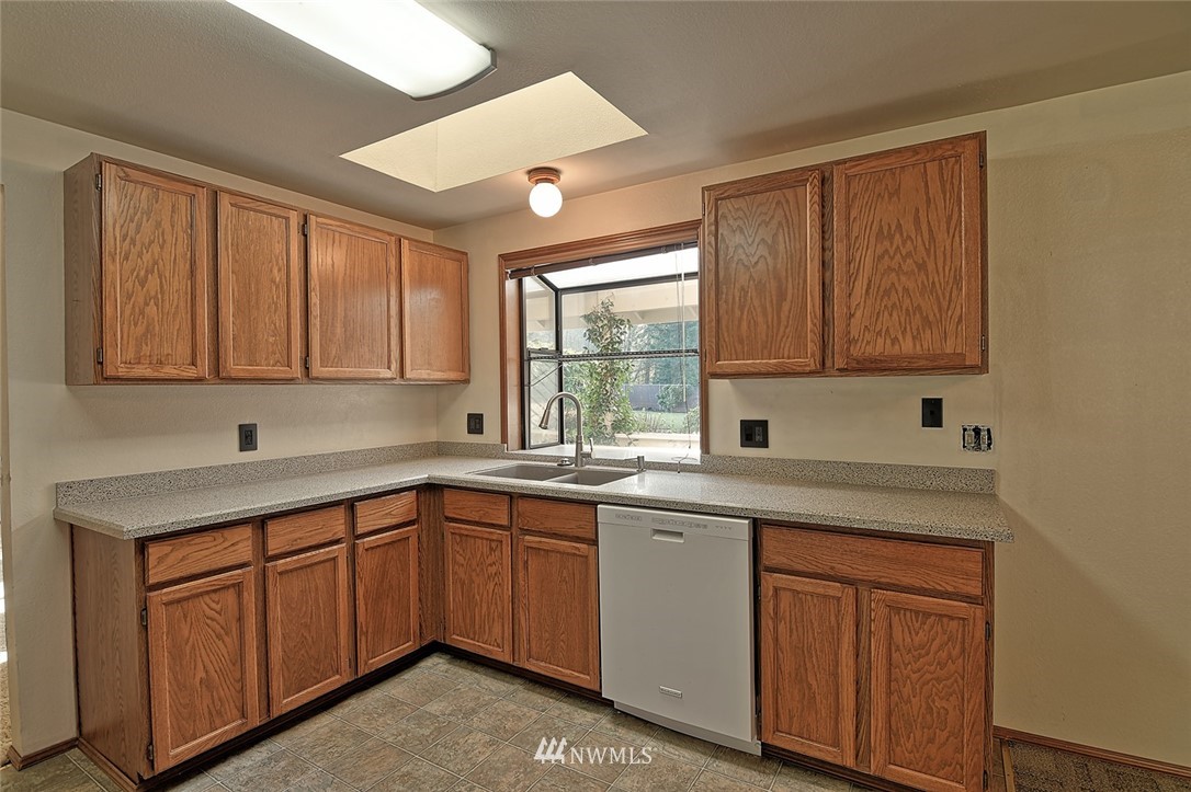 3633 236th Street Southeast Bothell, WA 98021 - Photo 3 of 21