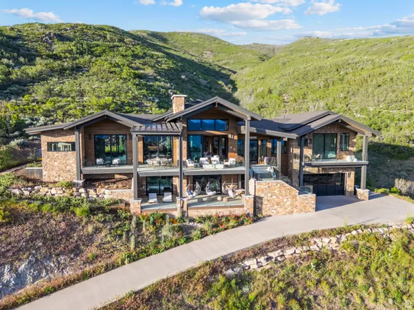 $5,450,000 | 11546 North Fox Holw Court, Hideout, UT 84036