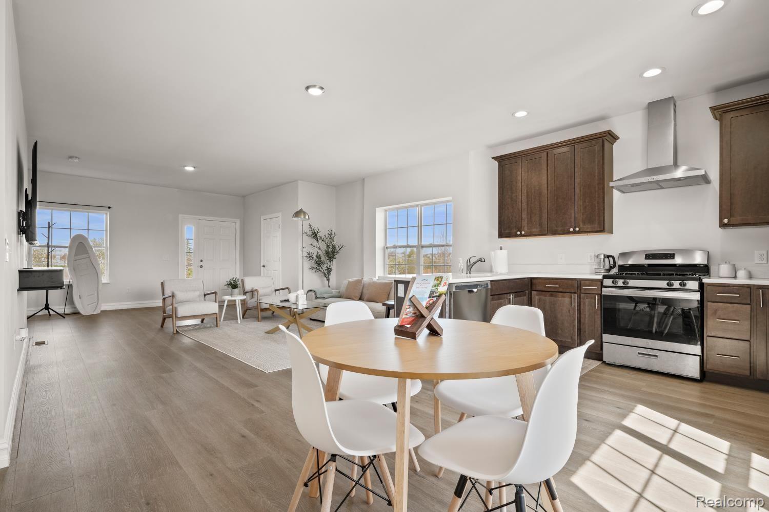 3229 Lohr Road Ann Arbor, MI 48108 - Photo 12 of 23