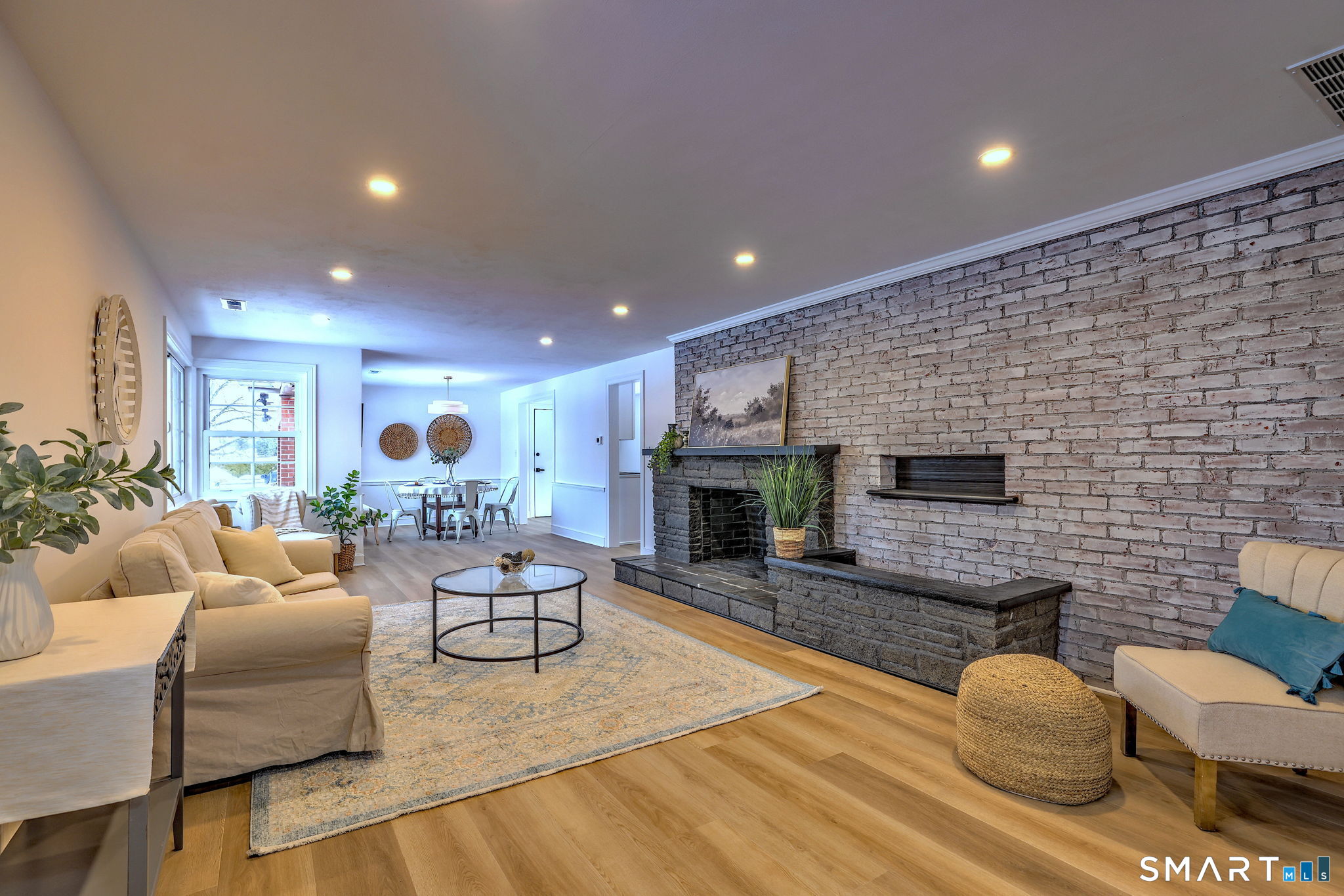 53 Geer Street Cromwell, CT 06416 - Photo 5 of 38