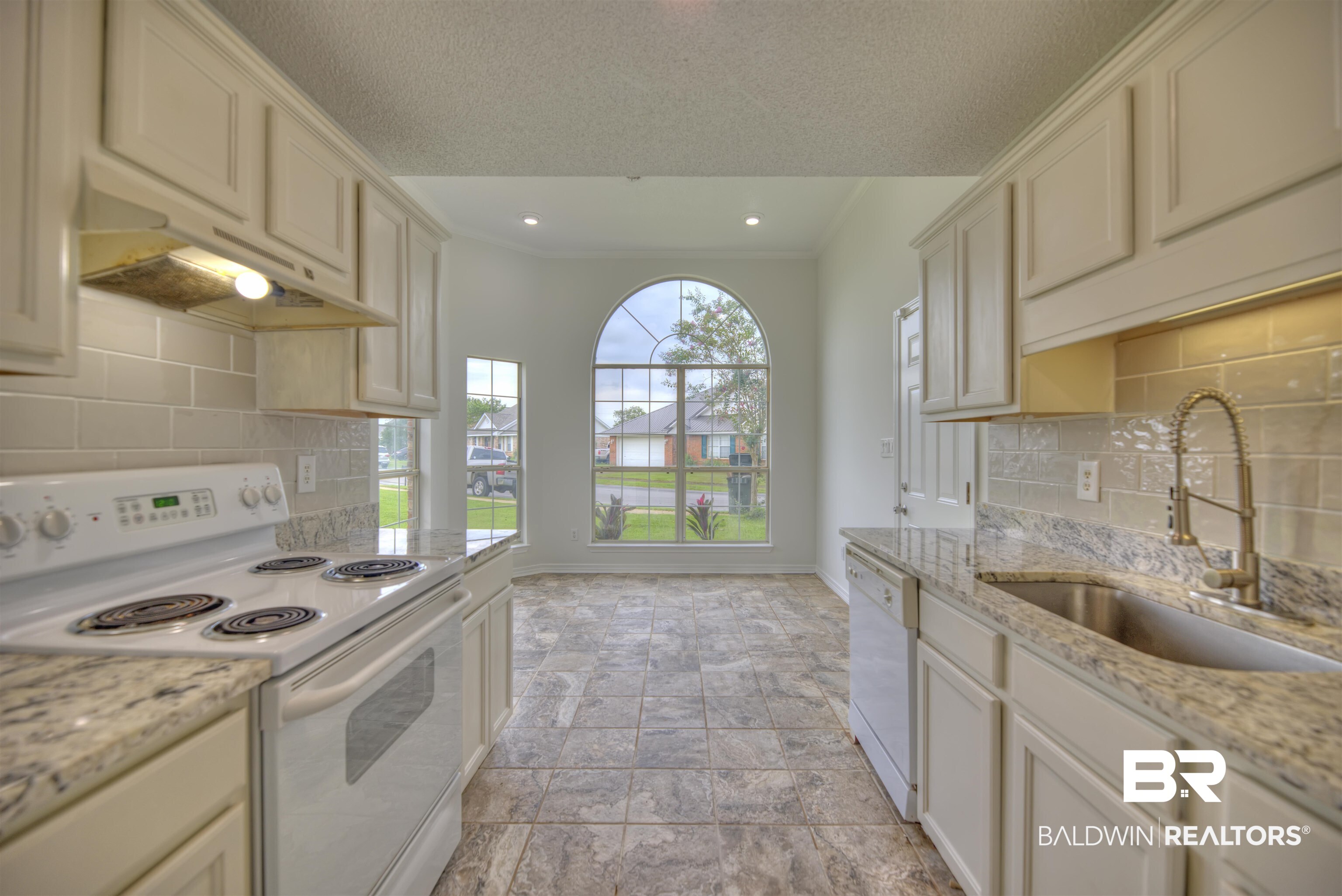 16452 Absalom Street Foley, AL 36535 - Photo 5 of 21