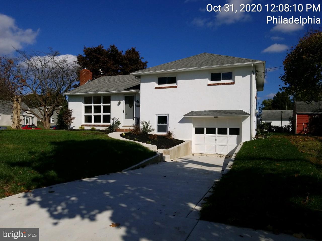 9801 Woodfern Road Philadelphia, PA 19115 - Photo 1 of 27