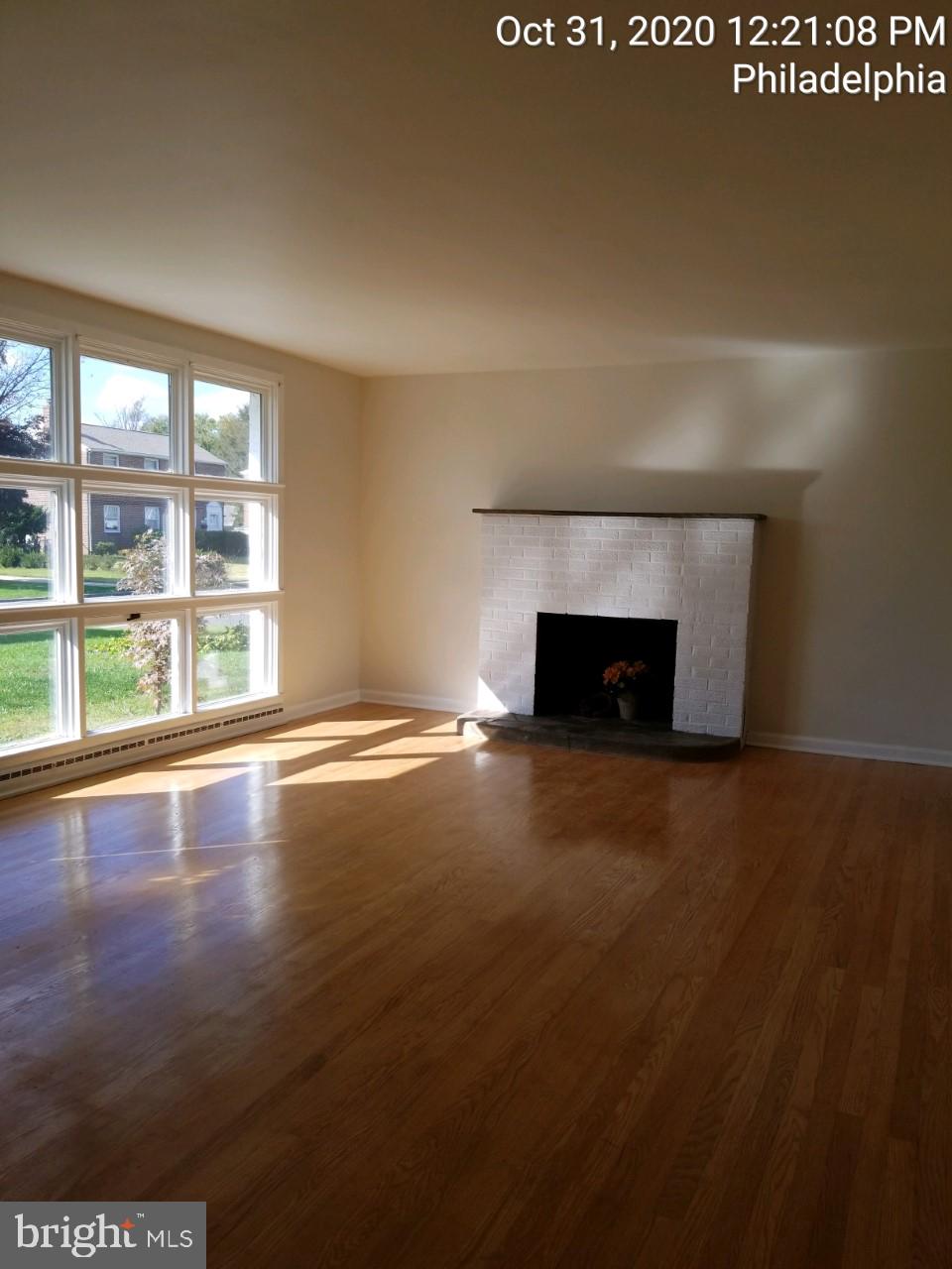 9801 Woodfern Road Philadelphia, PA 19115 - Photo 11 of 27