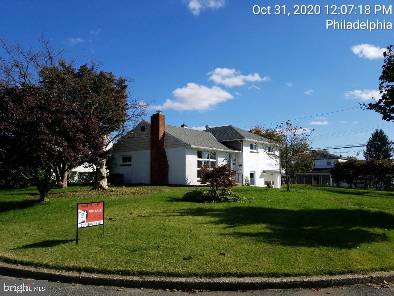 9801 Woodfern Road Philadelphia, PA 19115 - Photo 3 of 27