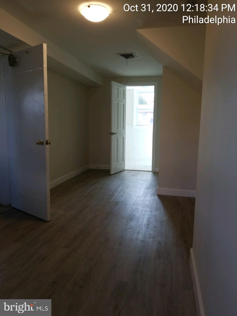 9801 Woodfern Road Philadelphia, PA 19115 - Photo 25 of 27