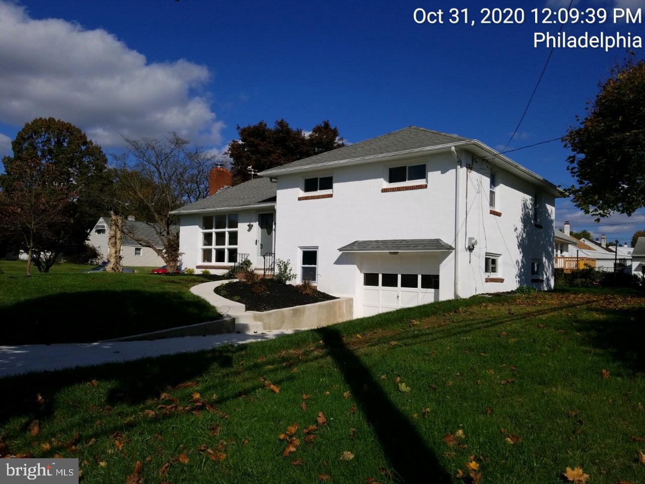 9801 Woodfern Road Philadelphia, PA 19115 - Photo 4 of 27