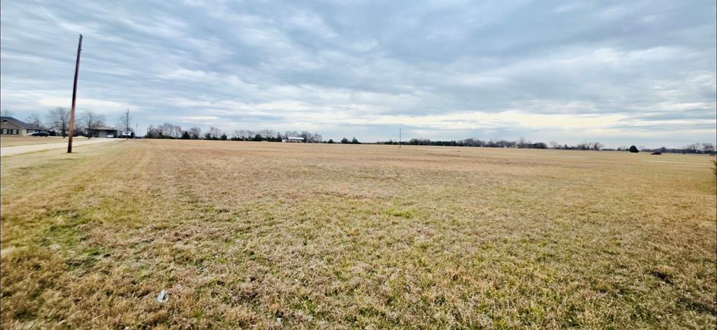 196 S Pattonville, TX 75468 - Photo 2 of 10 a view of an ocean