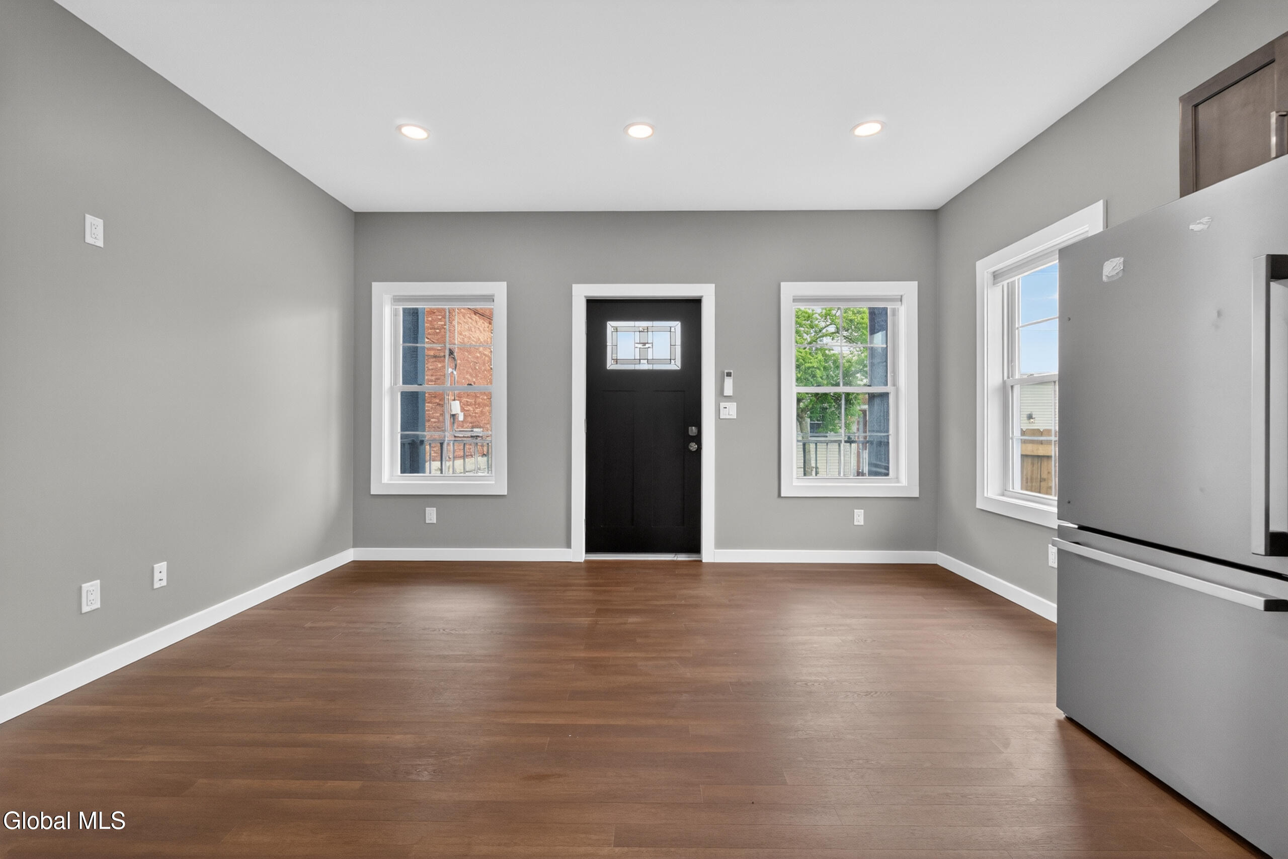 20 Monroe Street Schenectady, NY 12305 - Photo 22 of 44 04-DSC07849